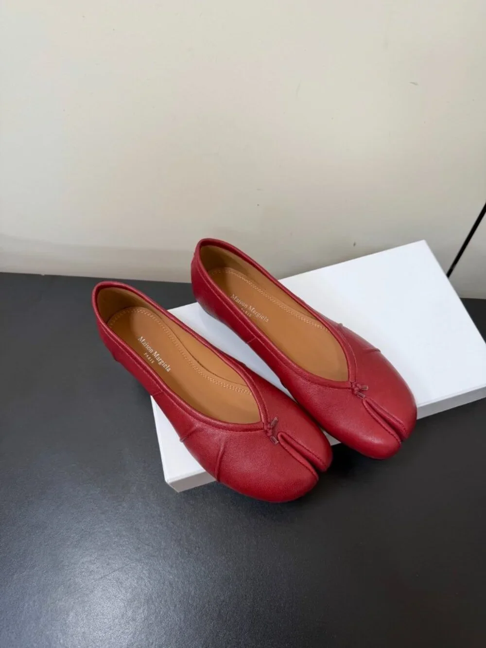 Maison Martin Margiela Tabi Ballet Flats - Picture 2 of 9